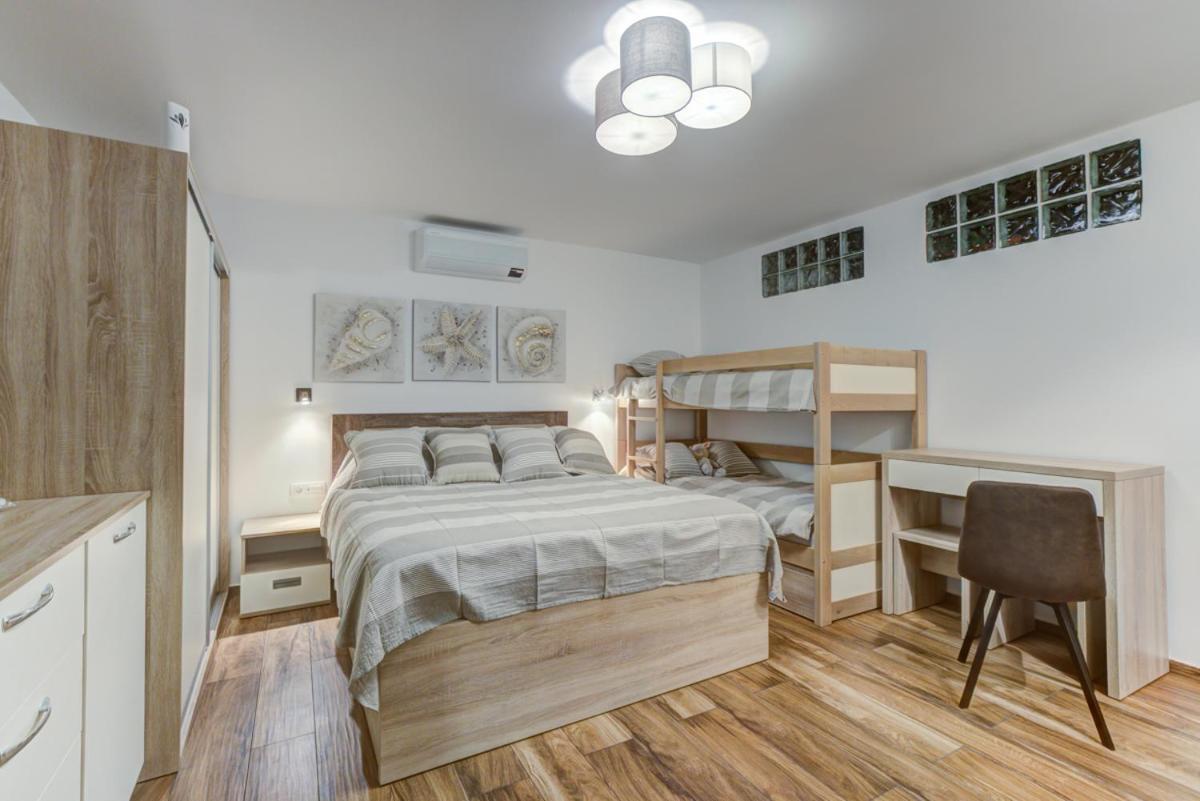 Cvrk Family House Novi Vinodolski Zewnętrze zdjęcie